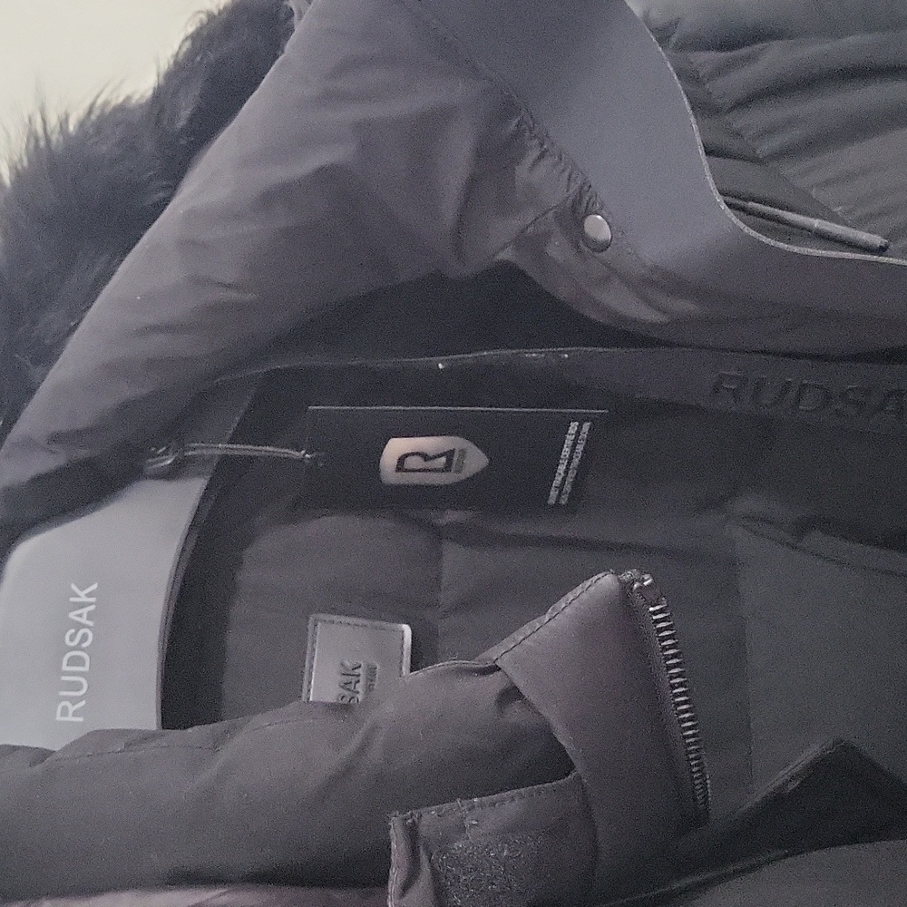 NEW Rudsak Elsa Jacket🖤 - Picture 5 of 9